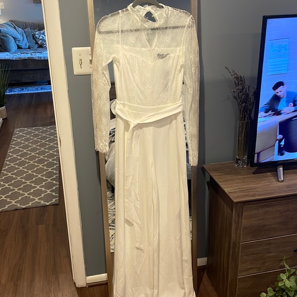 NWT White lace top jumpsuit - Picture 1 of 6